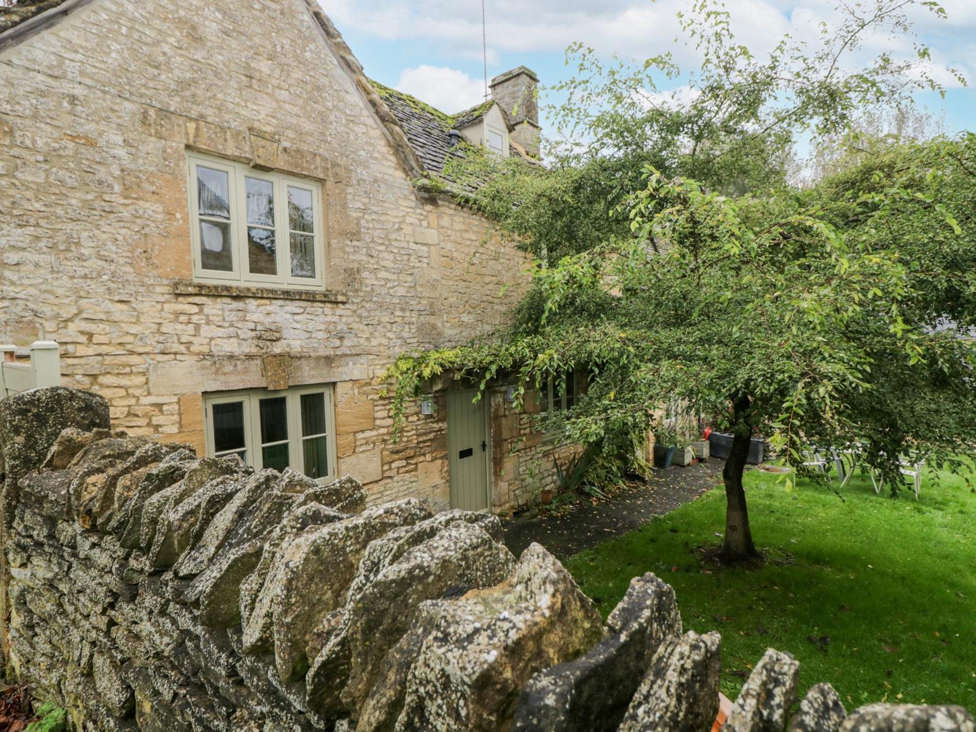 Tannery Cottage เบอร์ฟอร์ด ภายนอก รูปภาพ